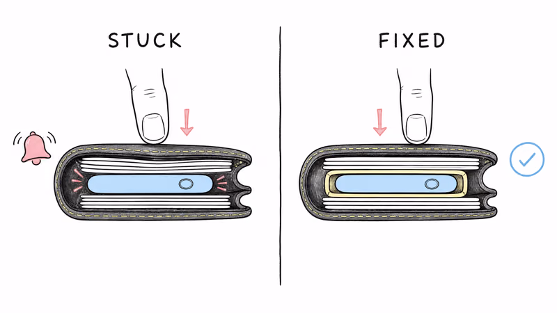 Notion hand-drawn illustration comparing a stuck Chipolo Card Spot in a tight wallet slot triggering a beep versus the same card placed inside a rigid card sleeve where pressure is absorbed